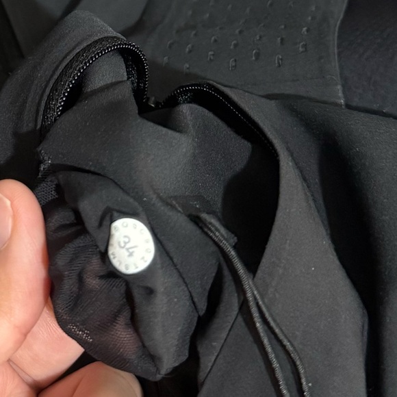 Lululemon Current State Short  DESIGNED FOR WATER - Picture 8 of 8